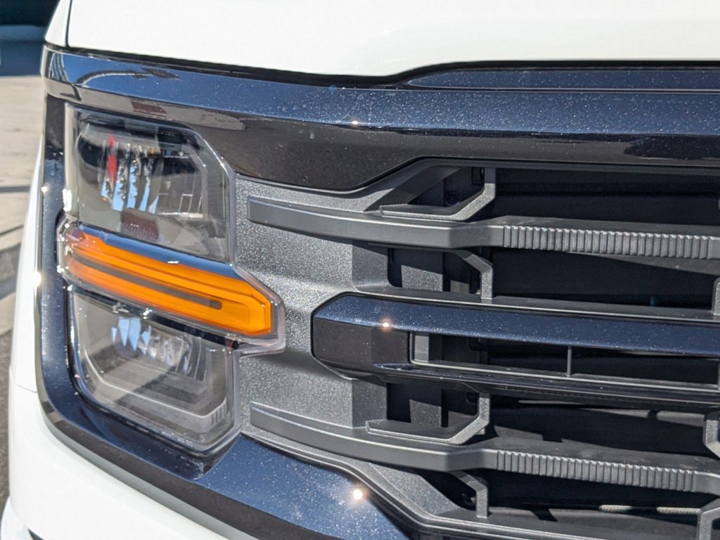 2025 Ford F-150 XLT photo 10