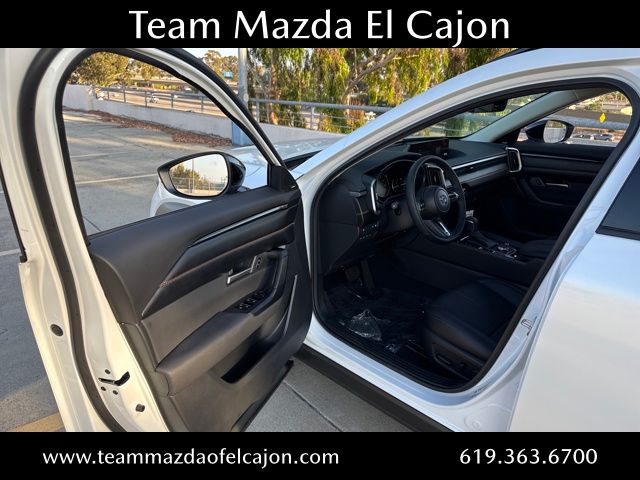 2025 Mazda CX-50 Premium photo 22