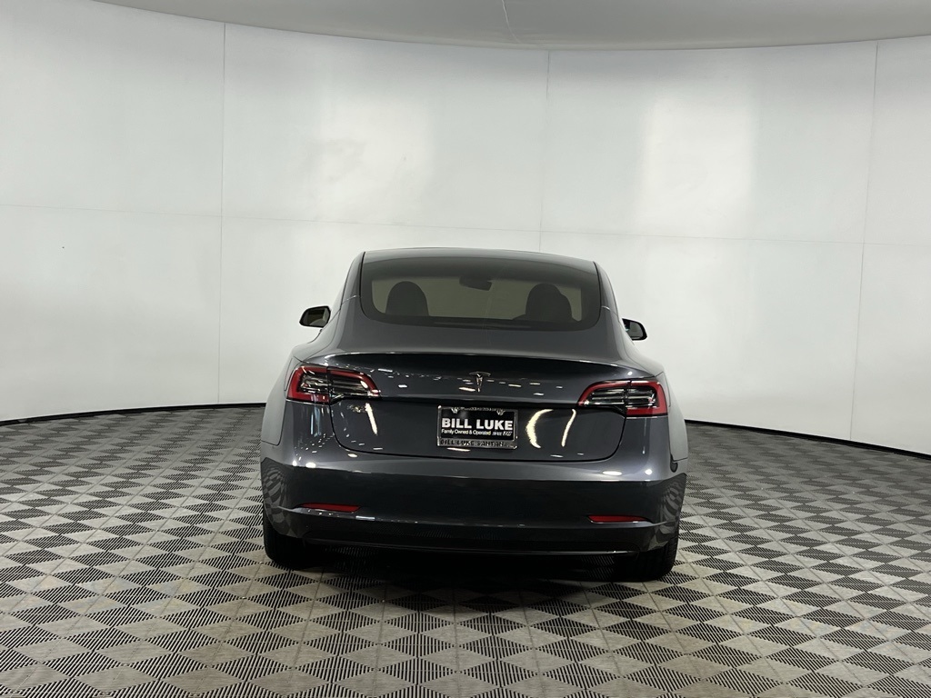 2023 Tesla Model 3 photo 3