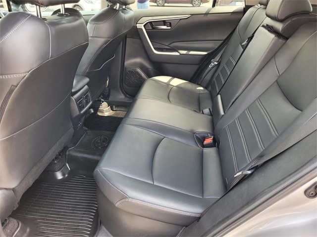 2024 Toyota RAV4 Hybrid XLE Premium photo 24