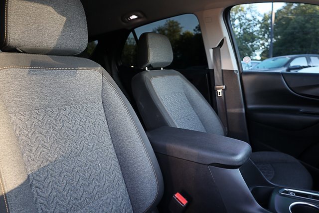 2024 Chevrolet Equinox LT photo 25