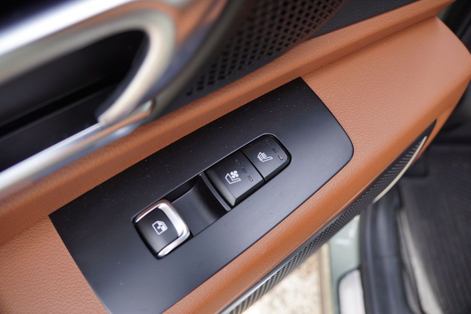 2024 Kia Telluride X-Line photo 3