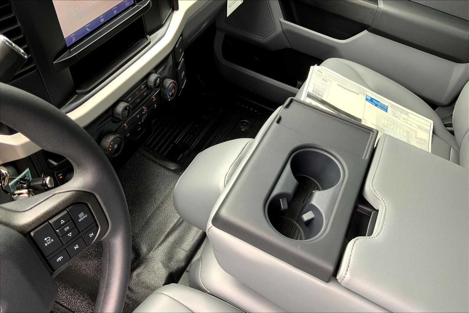 2026 Ford F-250 XL photo 8