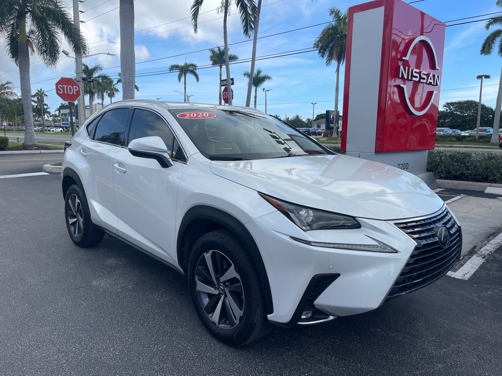 2020 Lexus NX 300's photo