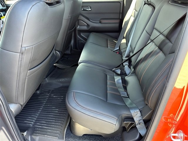 2025 Nissan Frontier PRO-4X photo 19