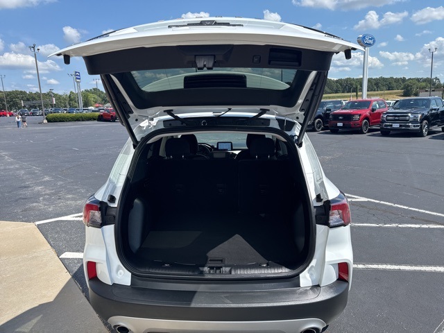 2022 Ford Escape SE photo 33