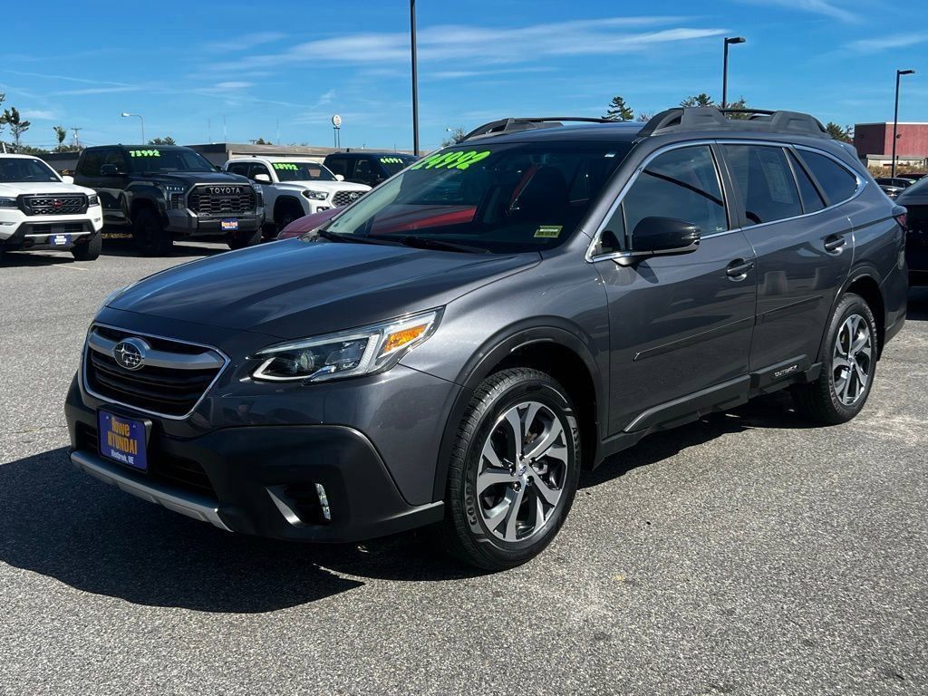 2020 Subaru Outback Limited photo 3