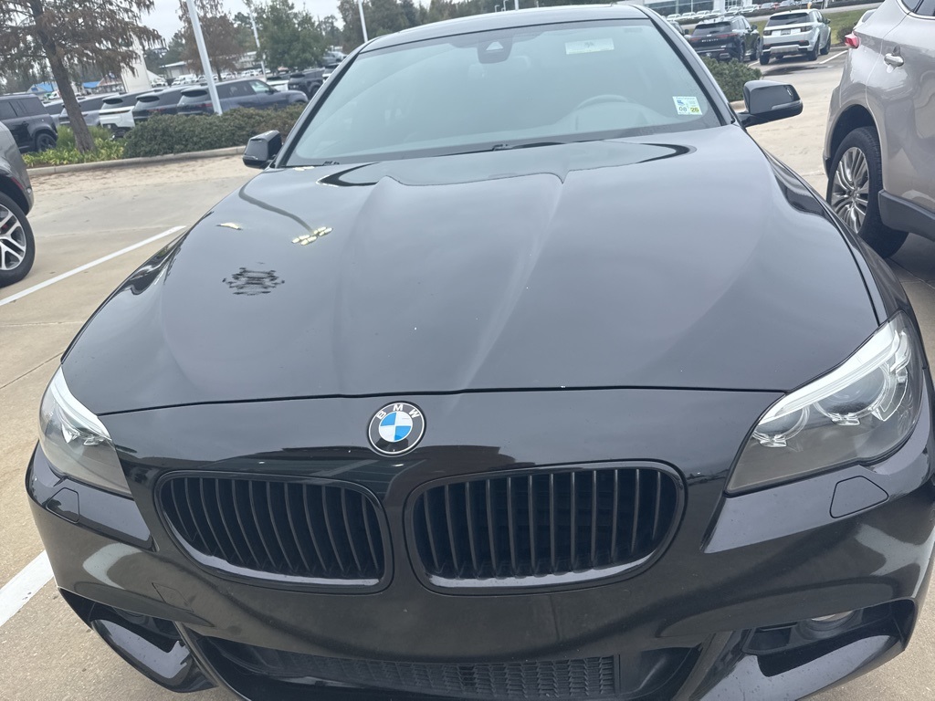 2016 Bmw 550i 5-Series photo 2