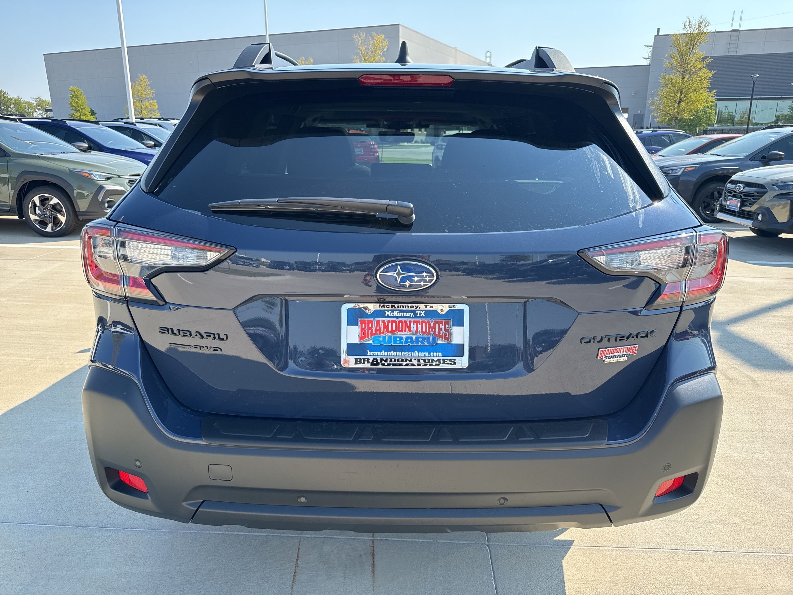 2025 Subaru Outback Onyx Edition photo 4