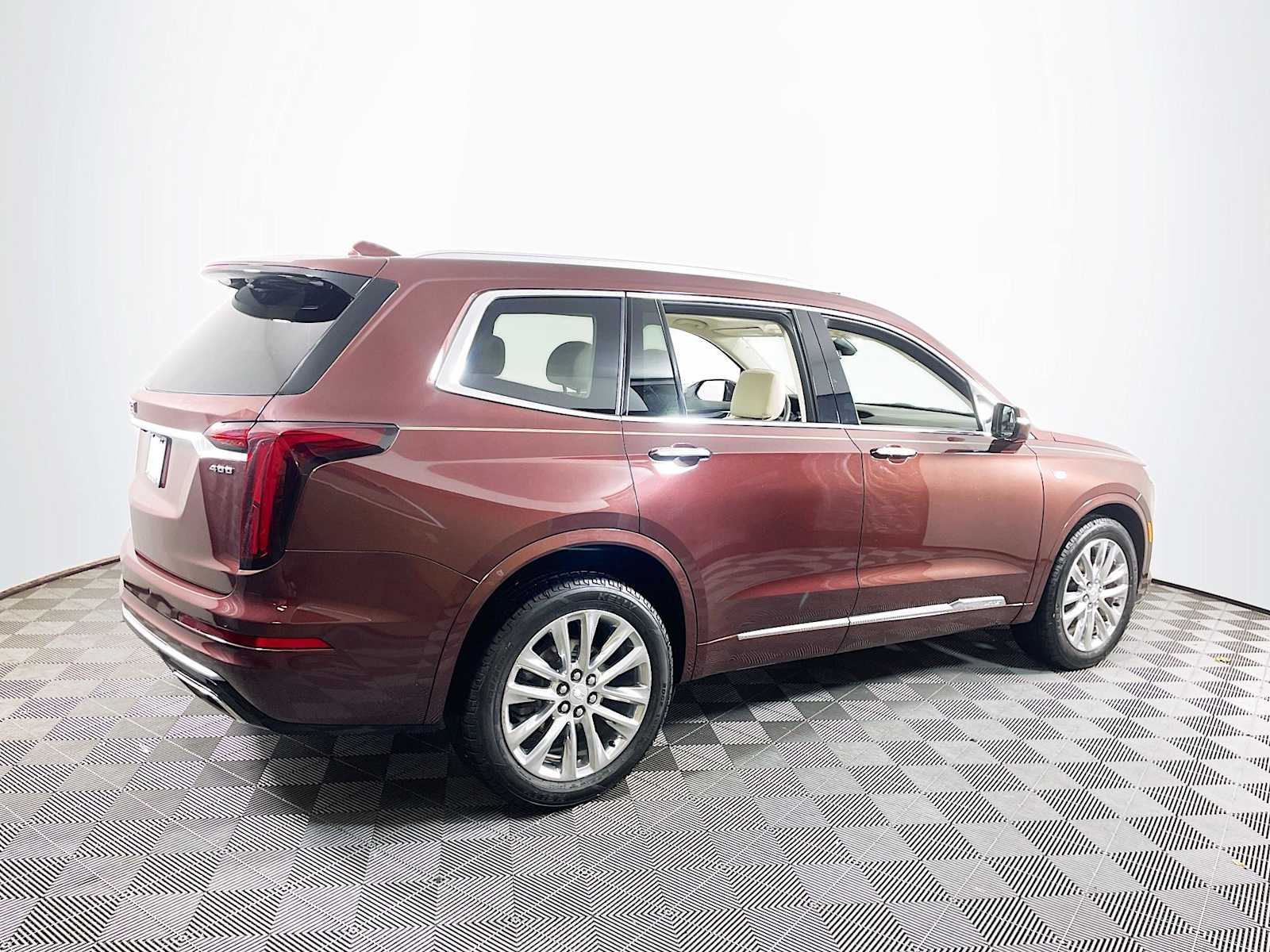 2022 Cadillac XT6 Premium Luxury photo 4