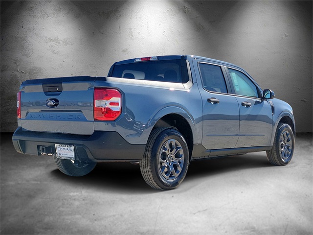 2025 Ford Maverick XLT photo 2