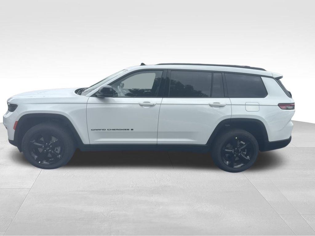 2025 Jeep Grand Cherokee Altitude X photo 9