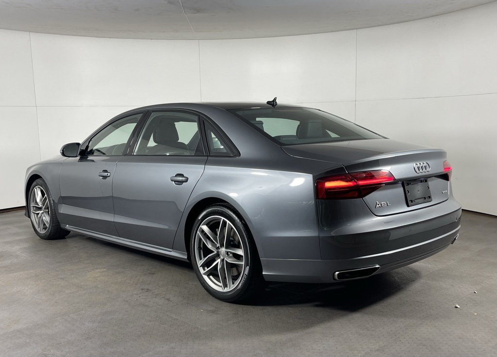 2017 Audi A8 L 3.0T Quattro photo 3