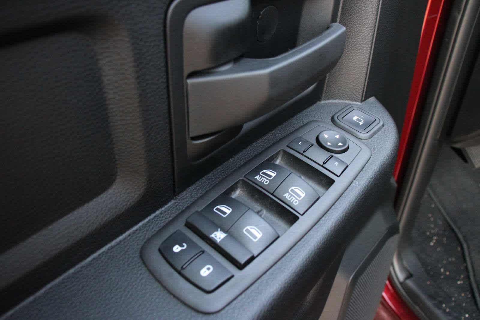2024 Ram 2500 Tradesman photo 14