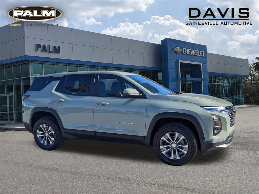 2026 Chevrolet Equinox LT's photo