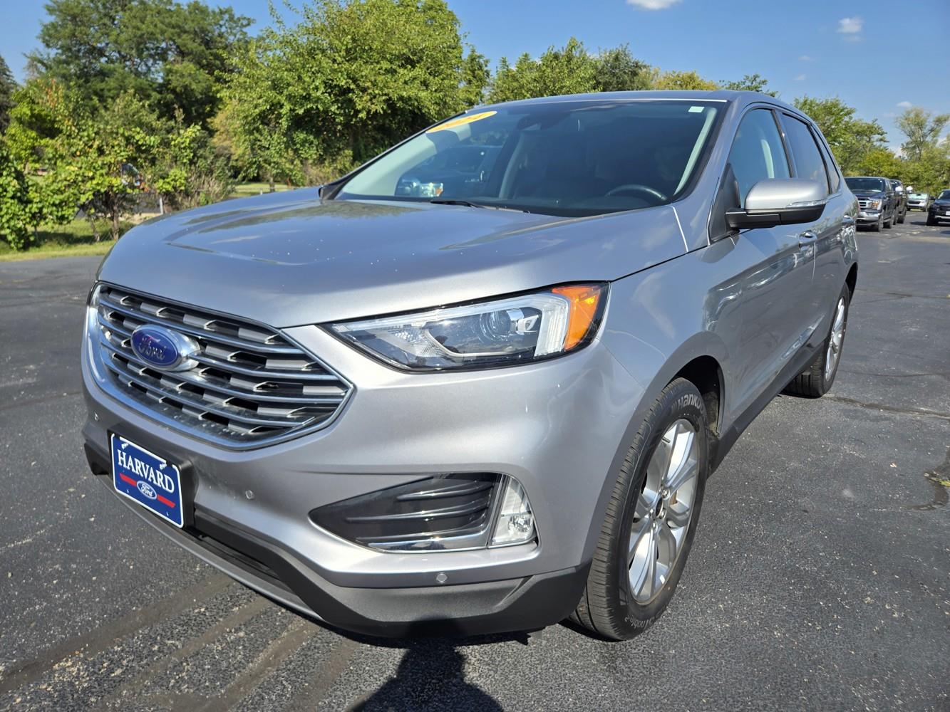 2024 Ford Edge Titanium photo 3