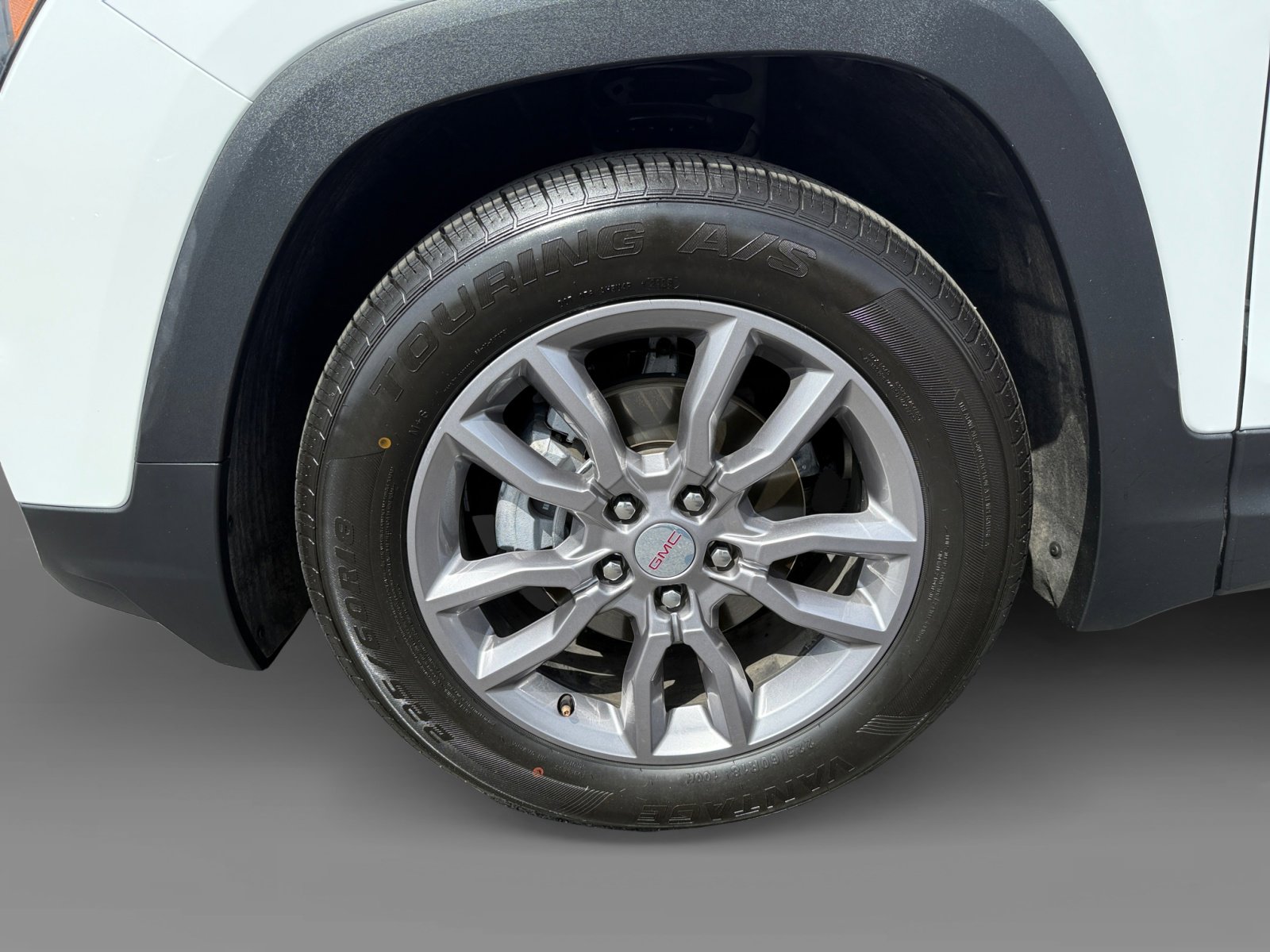 2024 Gmc Terrain SLT photo 9