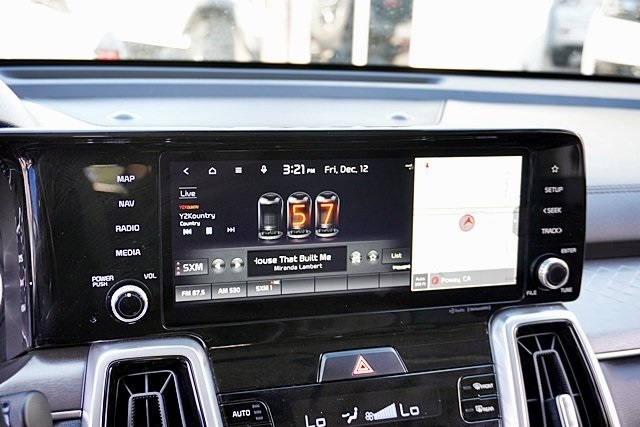 Used 2022 Gray Kia SX image 25