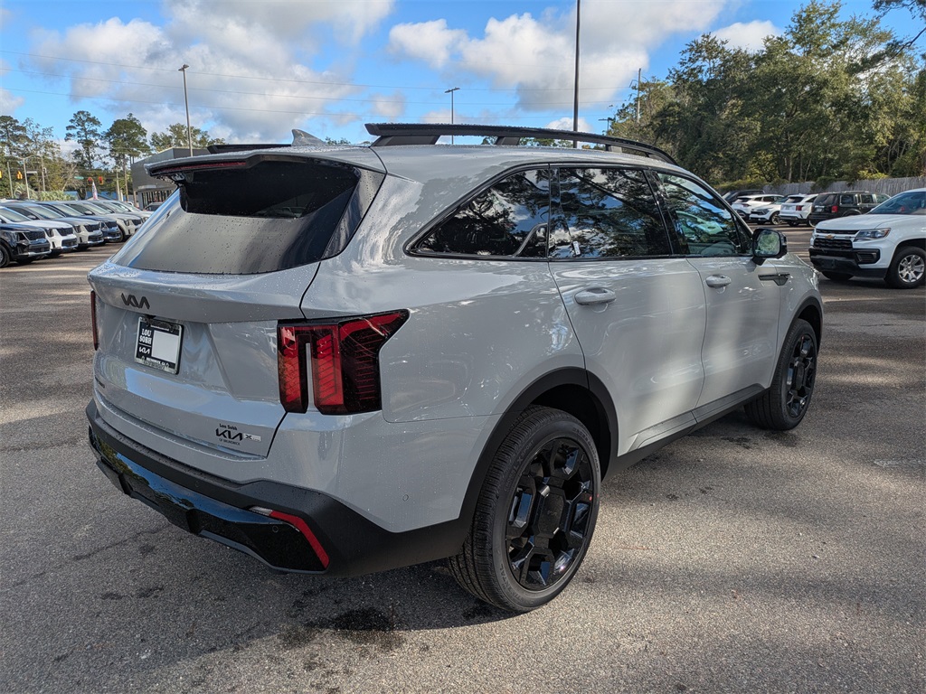 2026 Kia Sorento X-Line SX Prestige photo 2