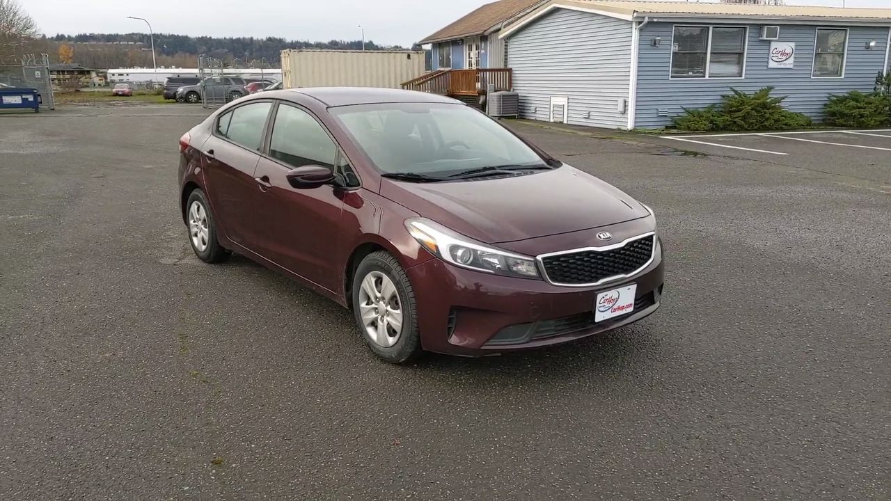 2018 Kia Forte LX Base photo 4