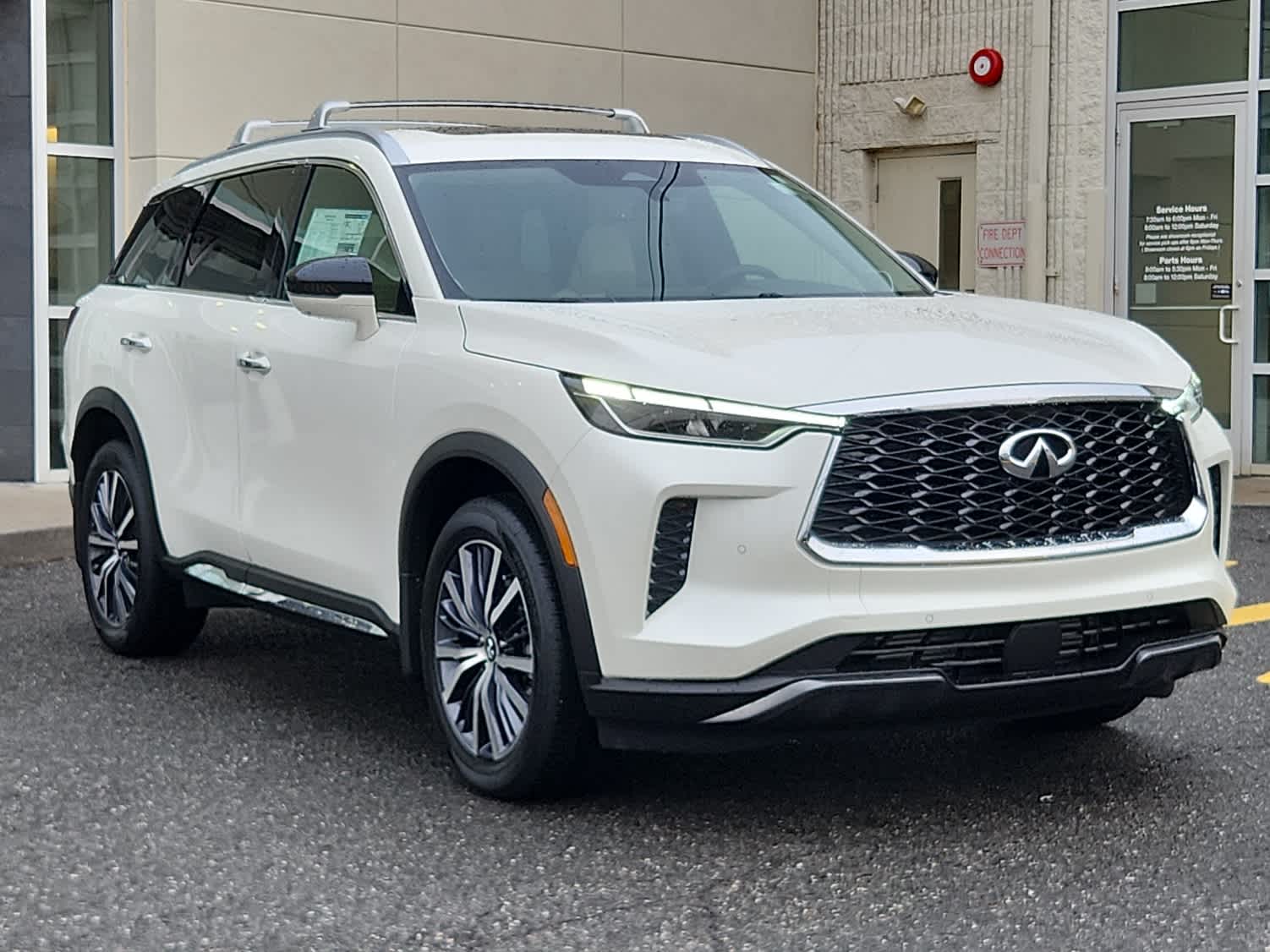 2025 Infiniti QX60 Sensory photo 2