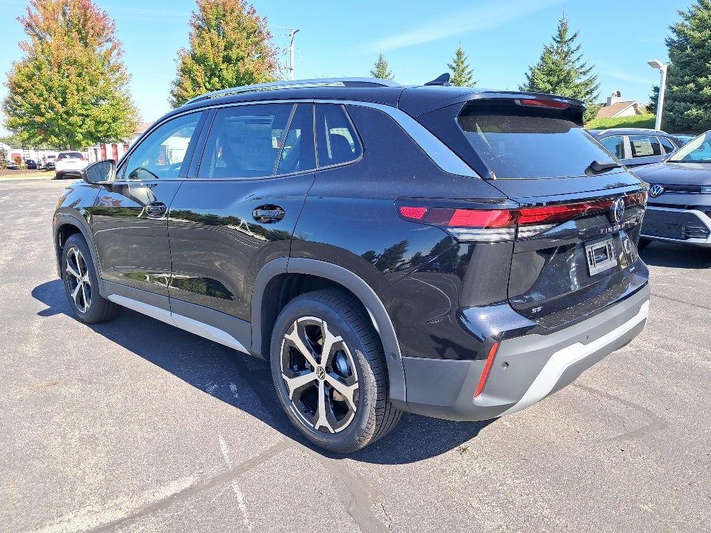 2025 Volkswagen Tiguan SE photo 4