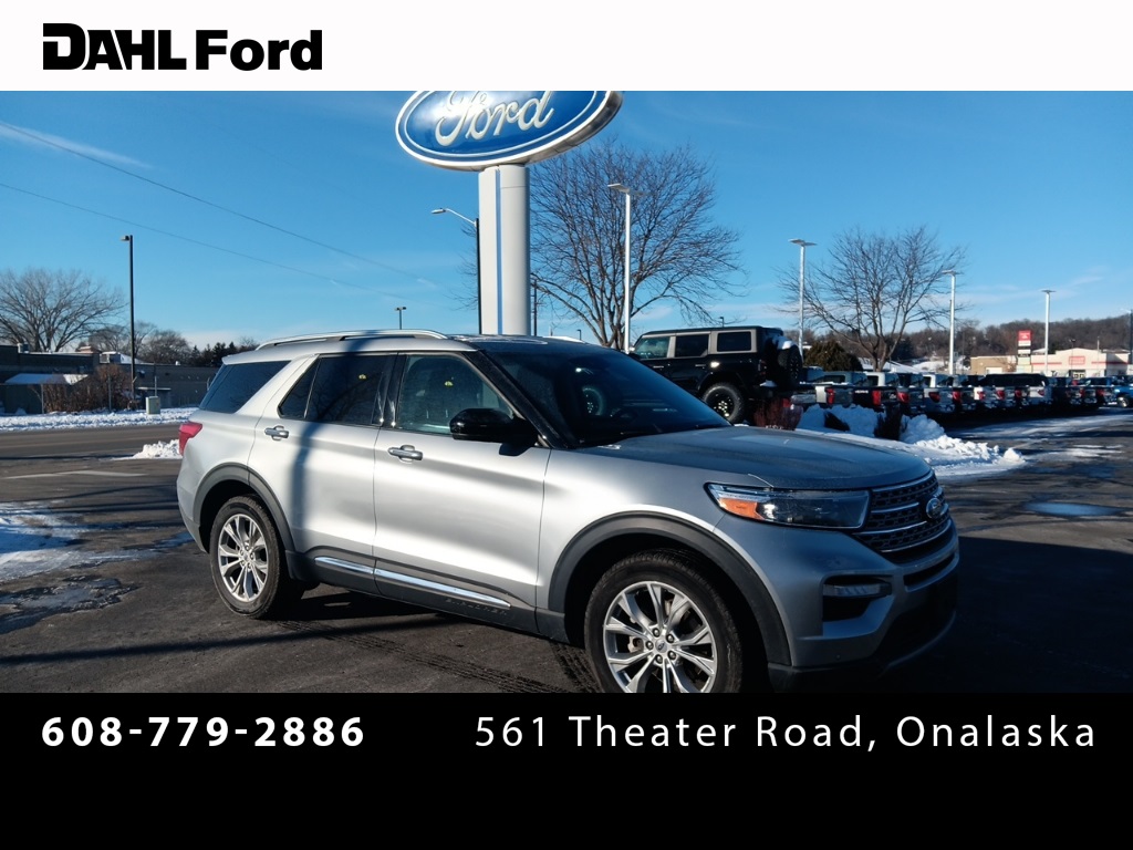 2024 Ford Explorer Limited's photo