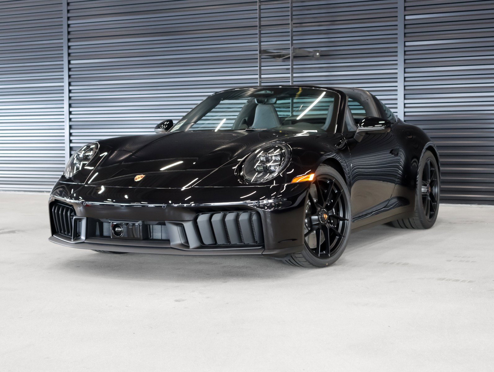 2026 Porsche 911 GTS