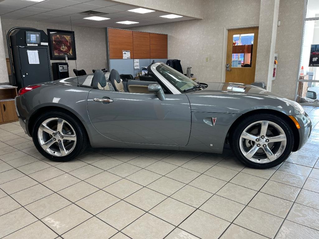 Used 2007 Pontiac Solstice Base with VIN 1G2MB35B07Y105886 for sale in Fletcher, NC