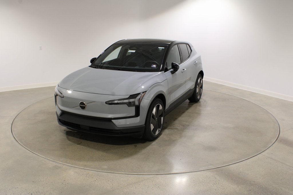 2026 Volvo EX30 Plus's photo