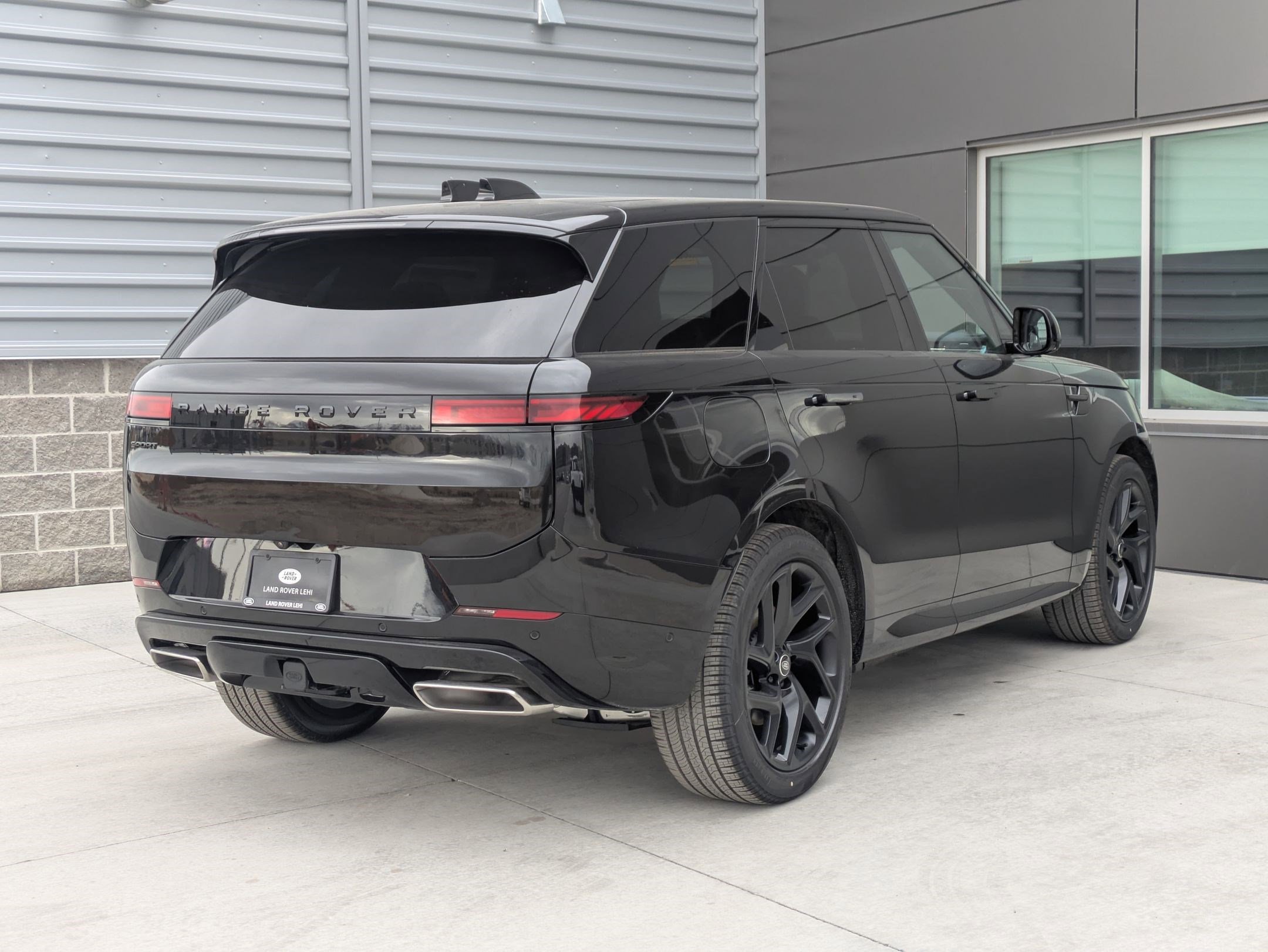 2025 Land Rover Range Rover Sport SE photo 5