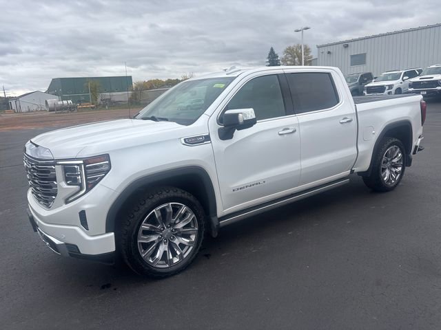 2023 GMC Sierra Denali's photo