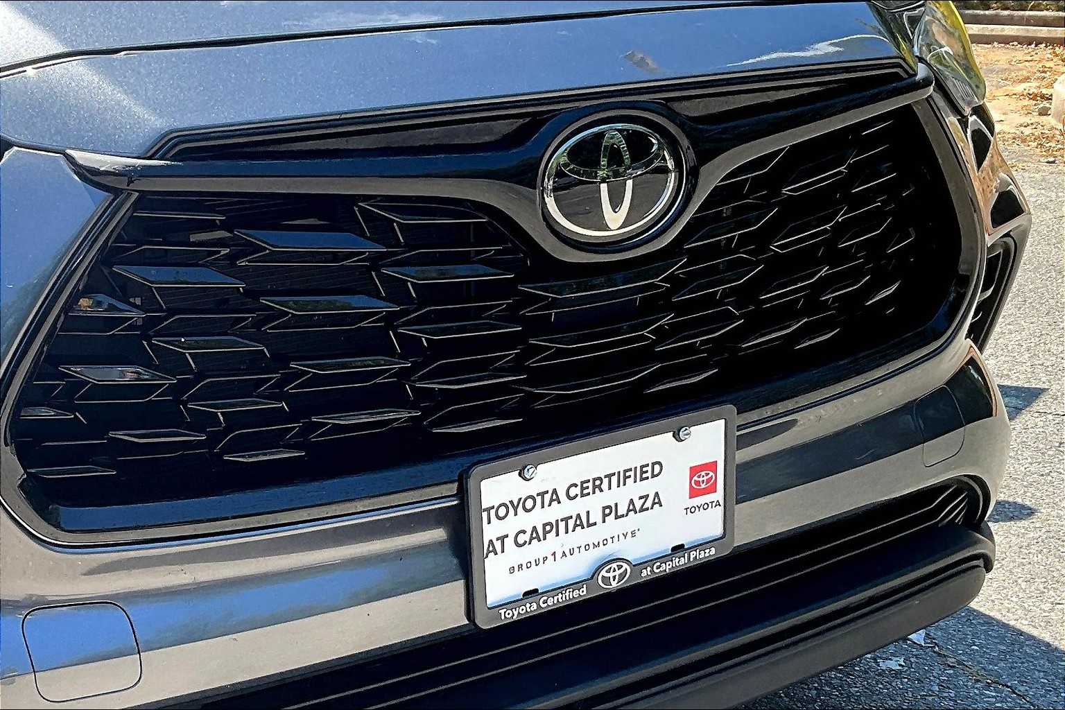2023 Toyota Highlander XLE photo 29
