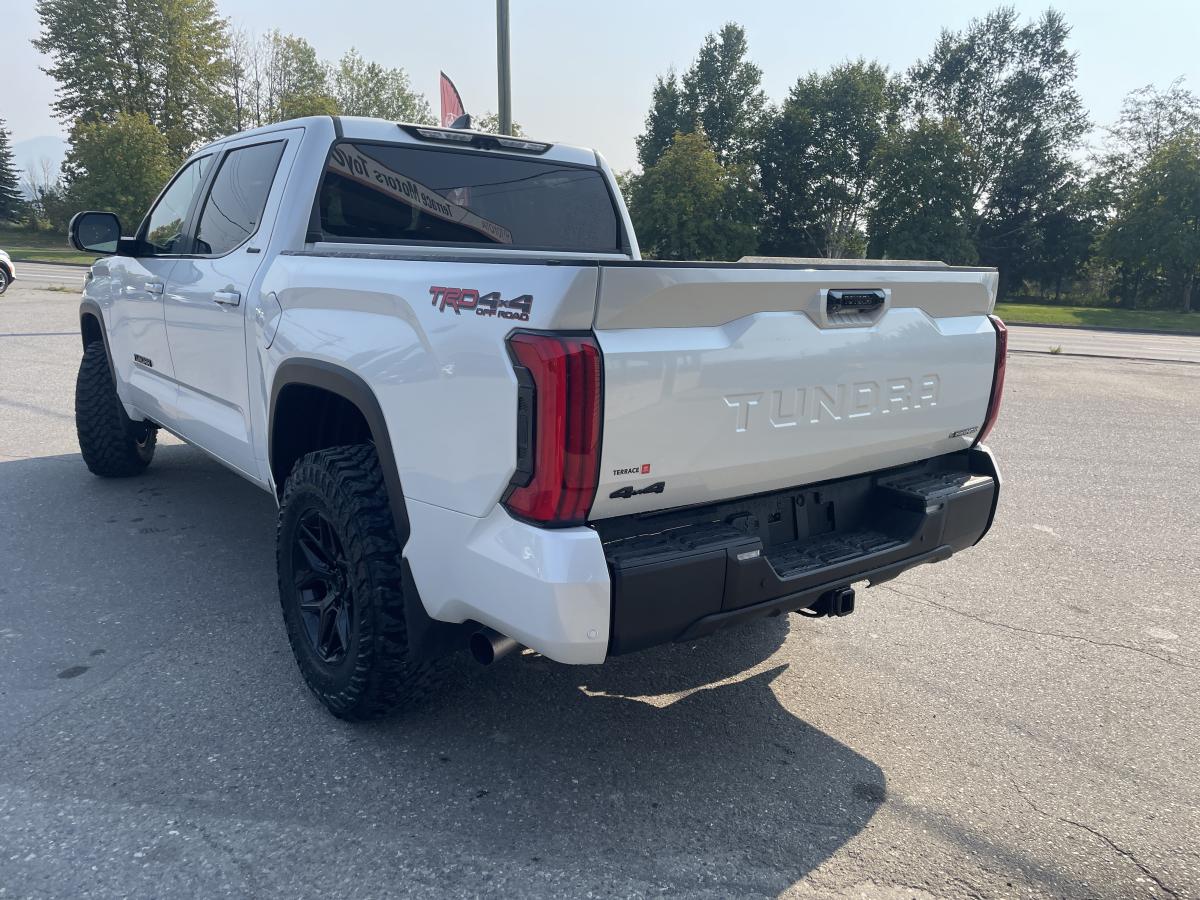 2025 Toyota Tundra Limited photo 3