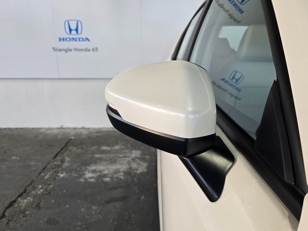 2025 Honda HR-V LX photo 38
