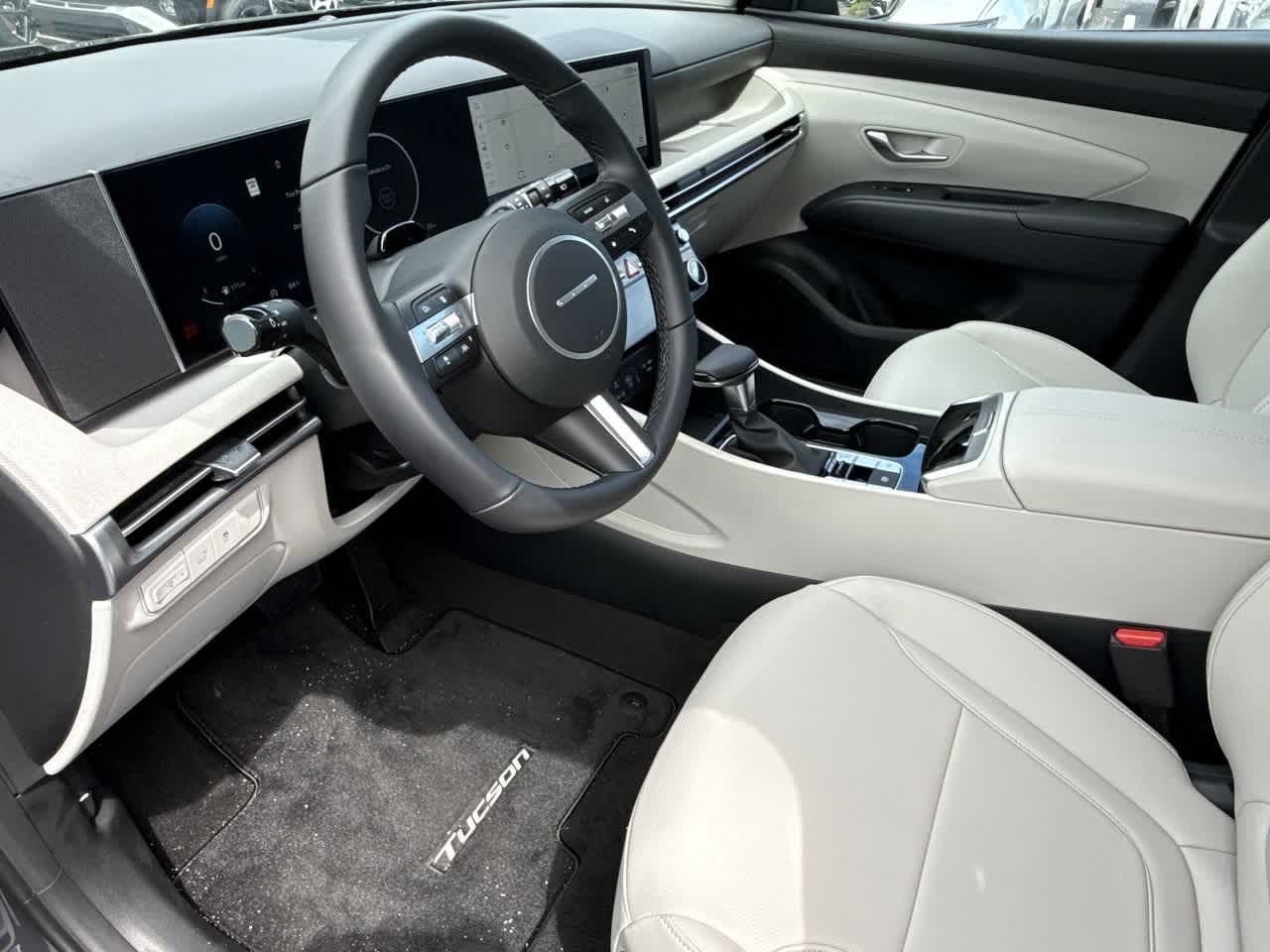 2025 Hyundai Tucson SEL Convenience photo 11
