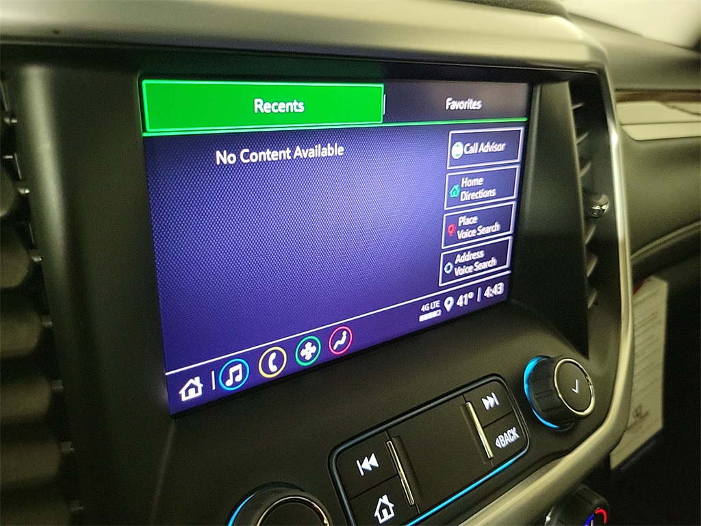 2023 GMC ACADIA - Image 18