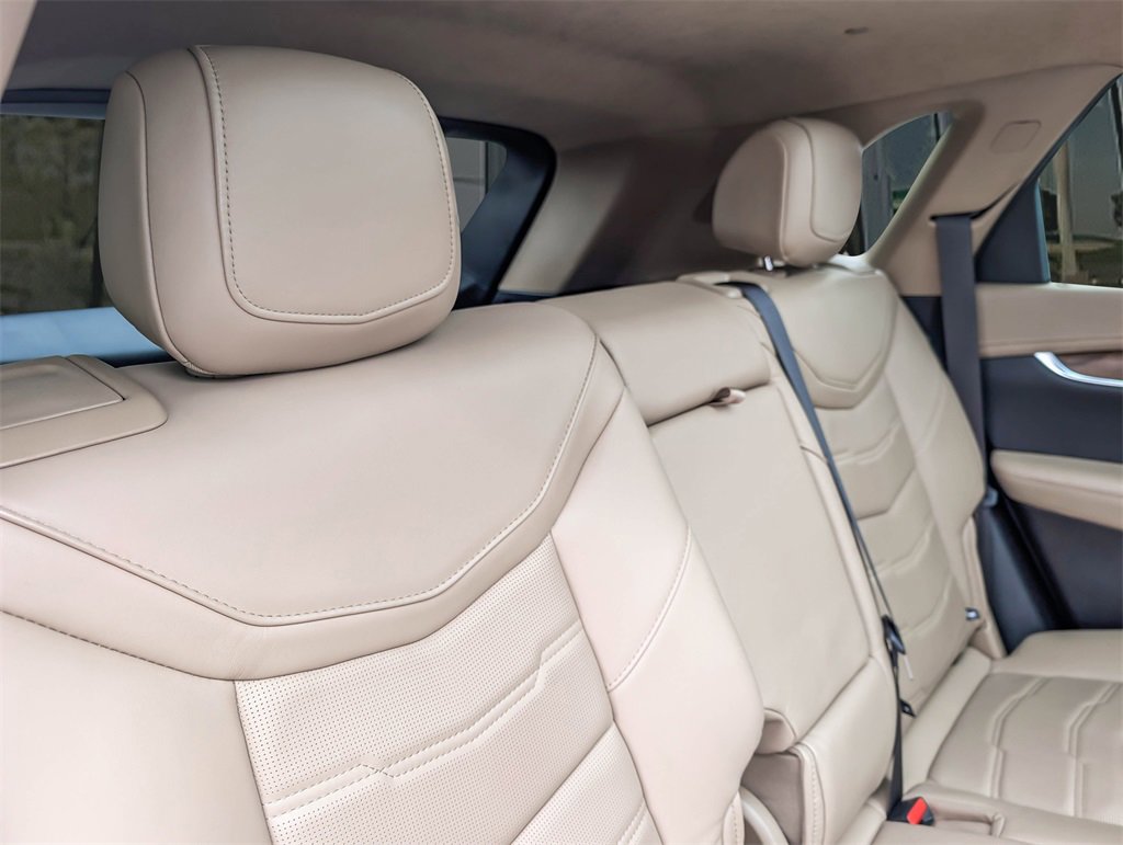 2022 Cadillac XT5 Platinum Premium Luxury photo 19