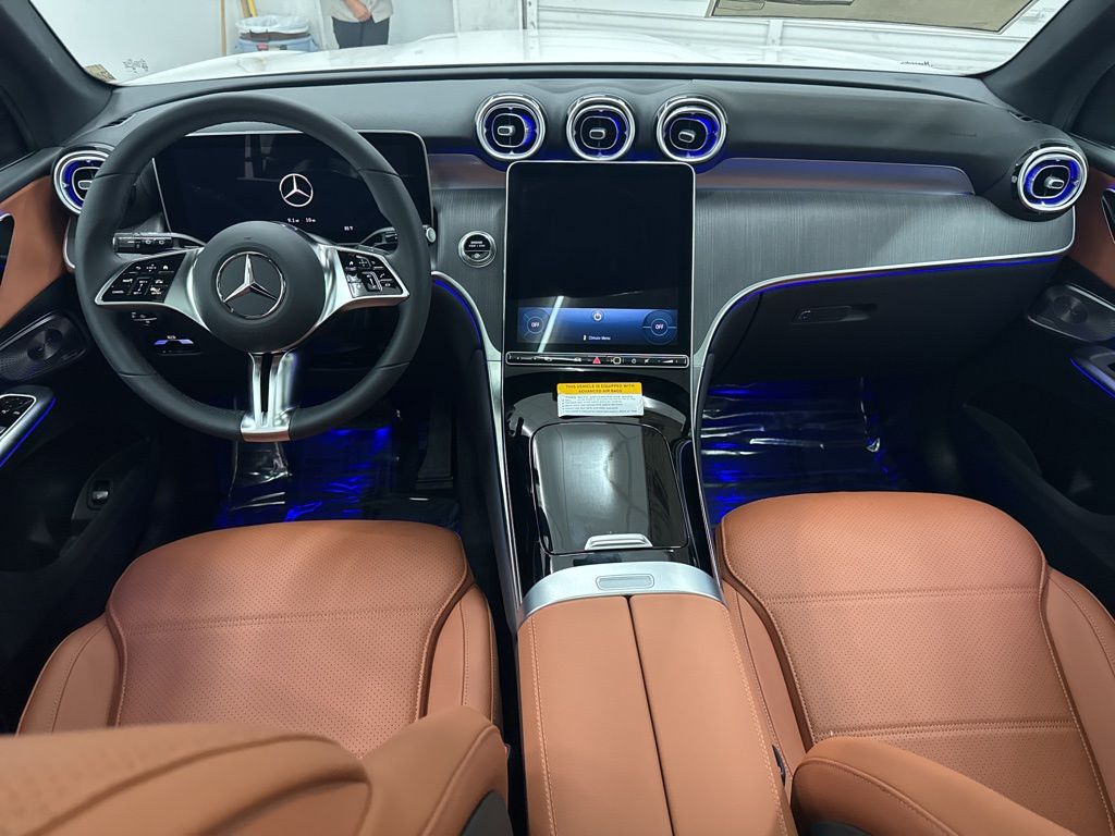 2026 Mercedes Benz GLC 300 photo 19