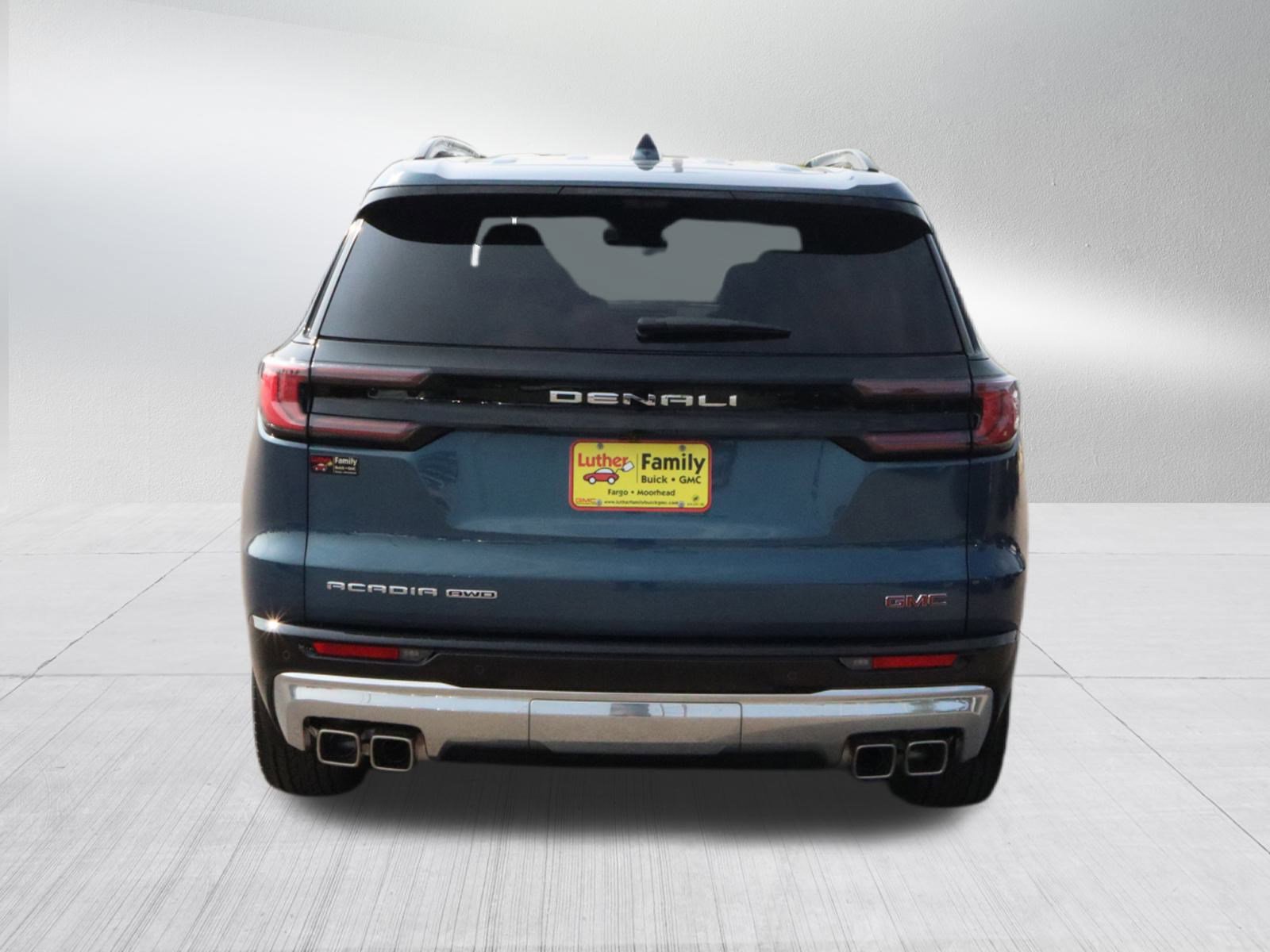 2026 Gmc Acadia Denali photo 4