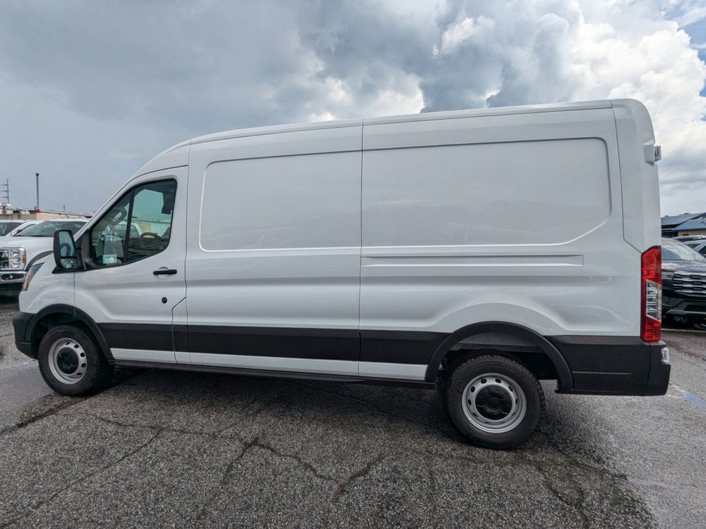 2025 Ford Transit photo 6