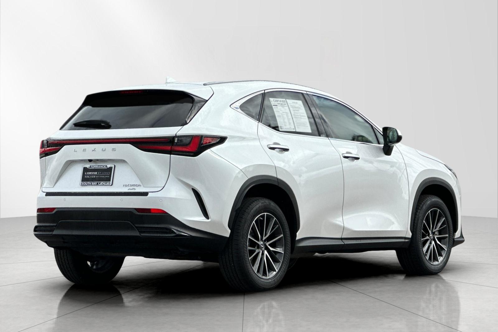 2023 Lexus NX 350h Premium photo 4