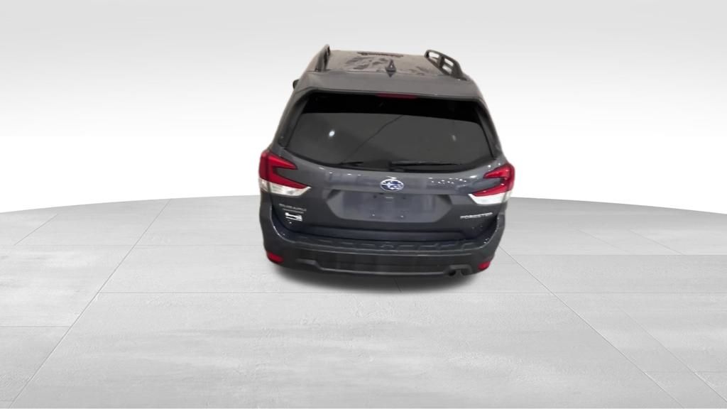 2021 Subaru Forester Limited photo 4