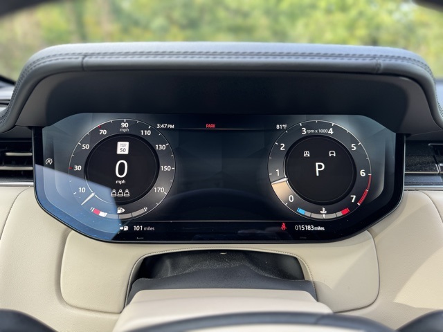 2023 Land Rover Range Rover SE photo 28