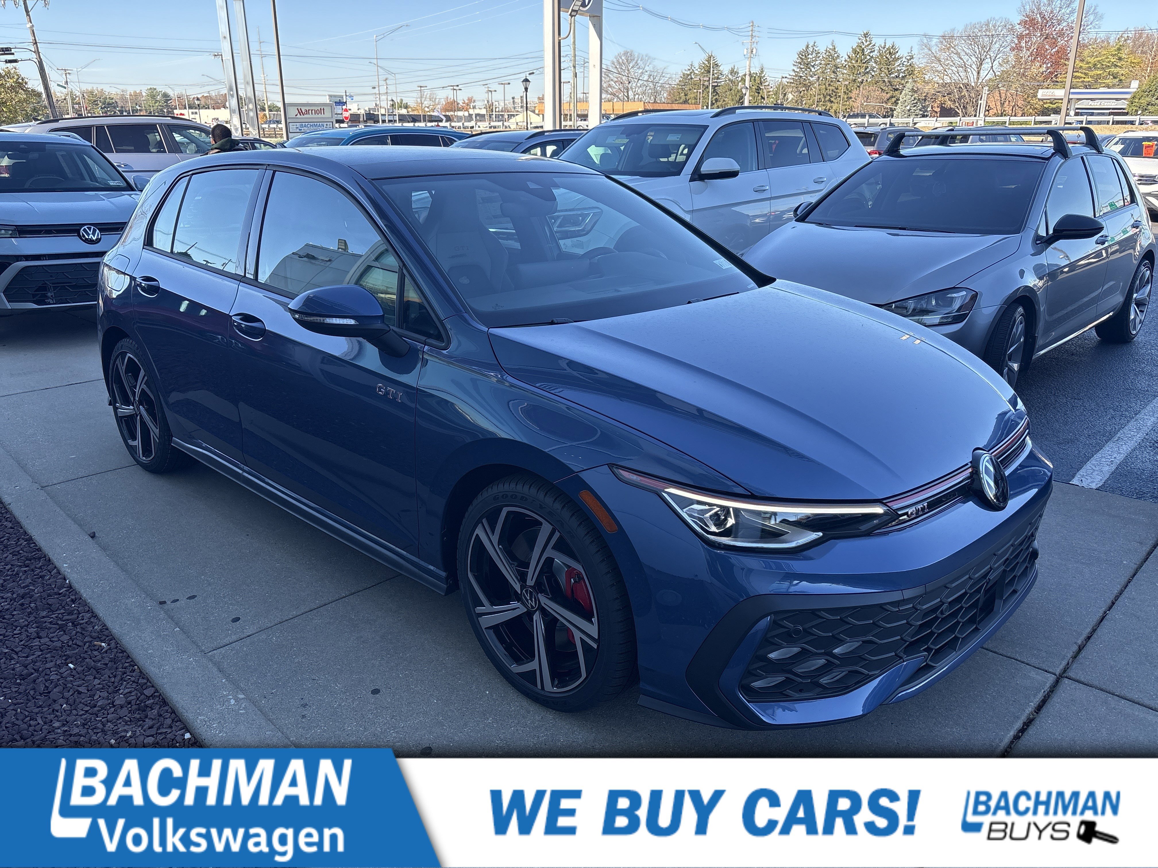 2025 Volkswagen Golf GTI SE's photo