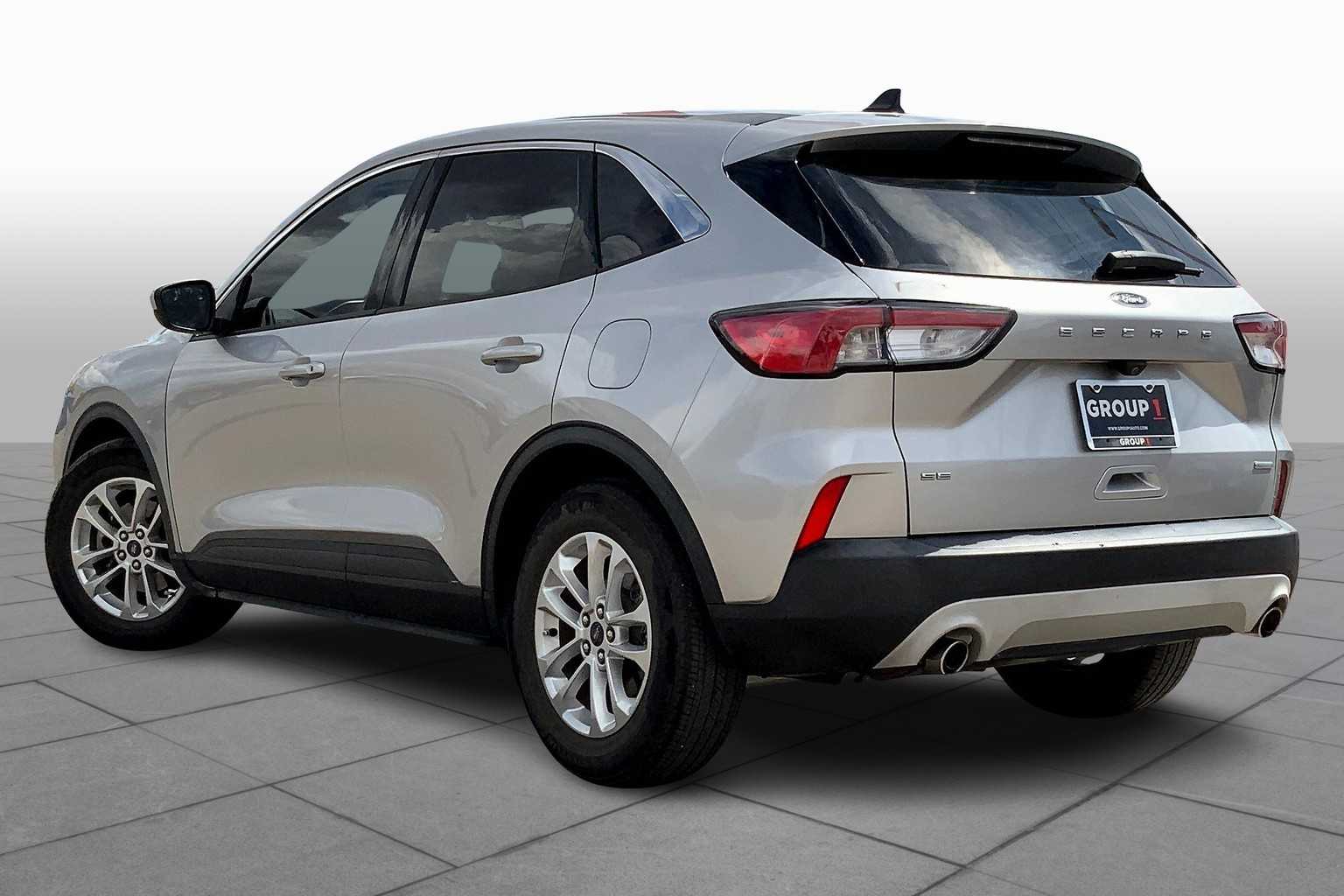 2020 Ford Escape SE photo 11
