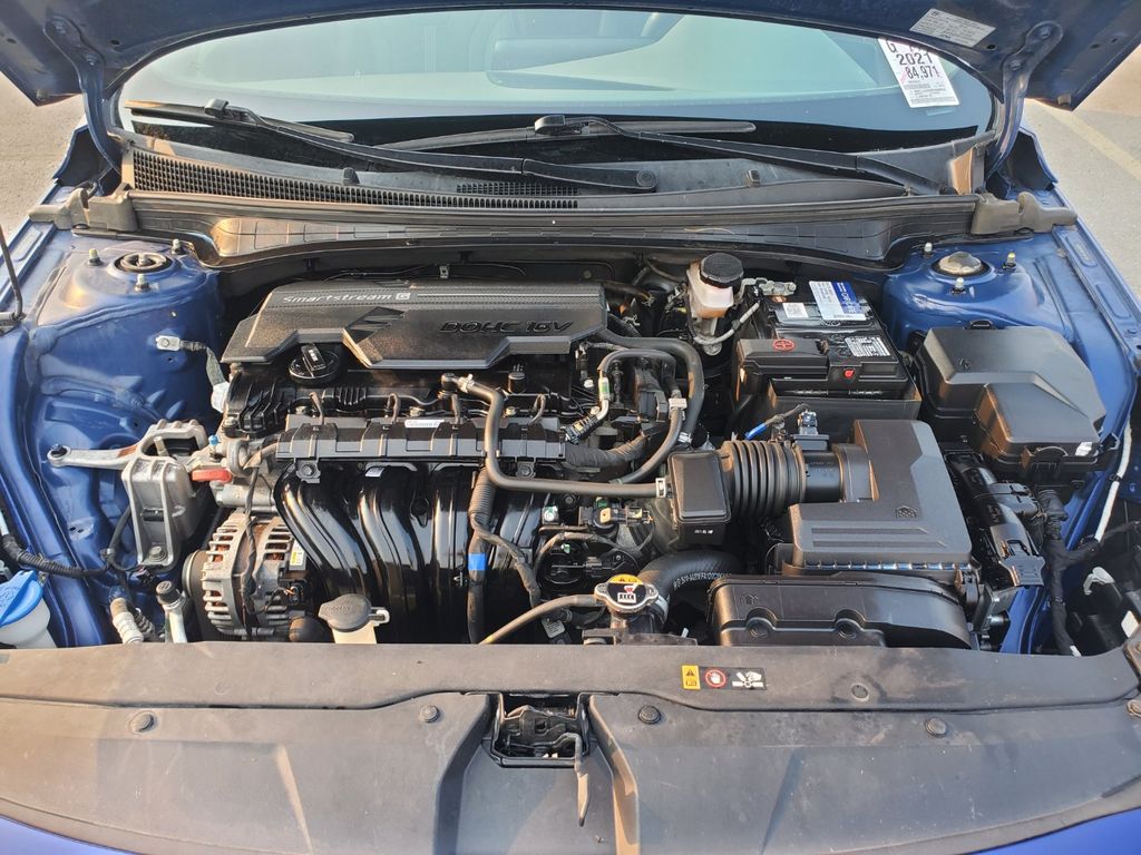 2021 Hyundai Elantra SE photo 14