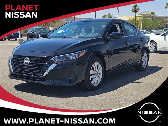2025 Nissan Sentra S's photo