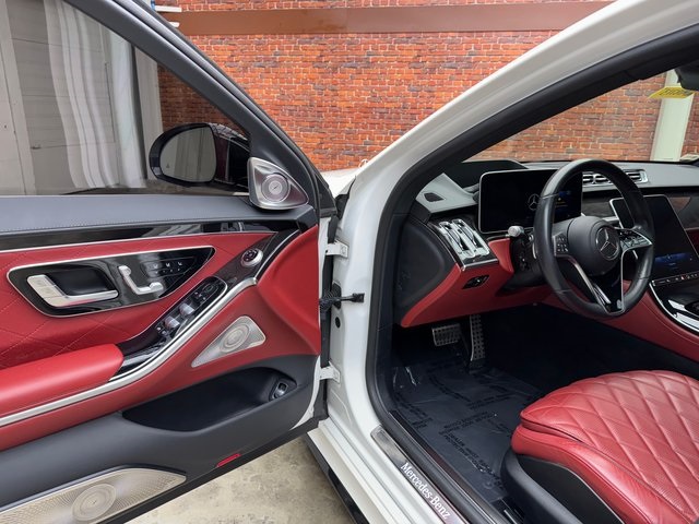 2022 Mercedes Benz S 580 4MATIC photo 9