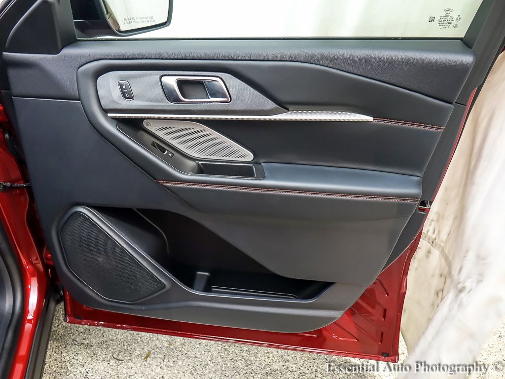 2025 FORD EXPLORER - Image 26